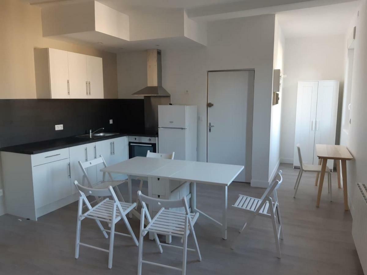 Guibert 17 F2 47 M2 Caudebec Etage 1 Sweet Home Caudebec-les-Elbeuf Exterior foto
